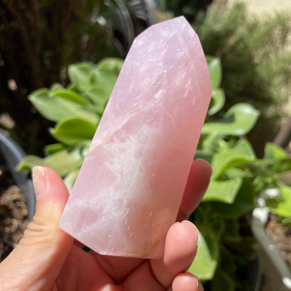Rose Quartz Tower - Picture 6 of 11